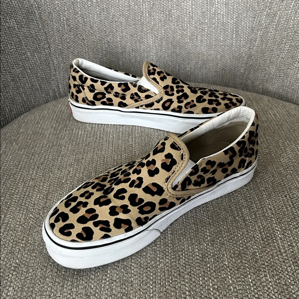 Vans Leopard Classic Slip-On Sneakers - Picture 7 of 8
